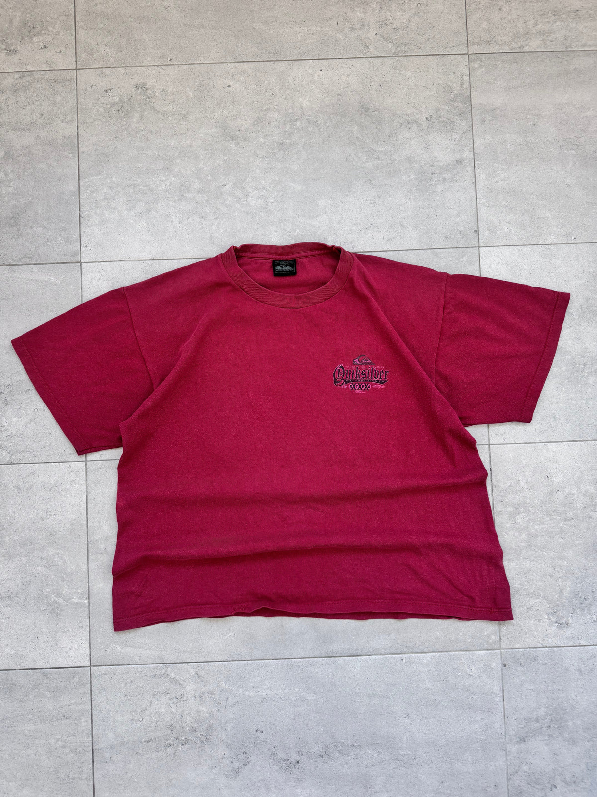 Vintage 90s Quiksilver t-shirt, red, size S - back graphic