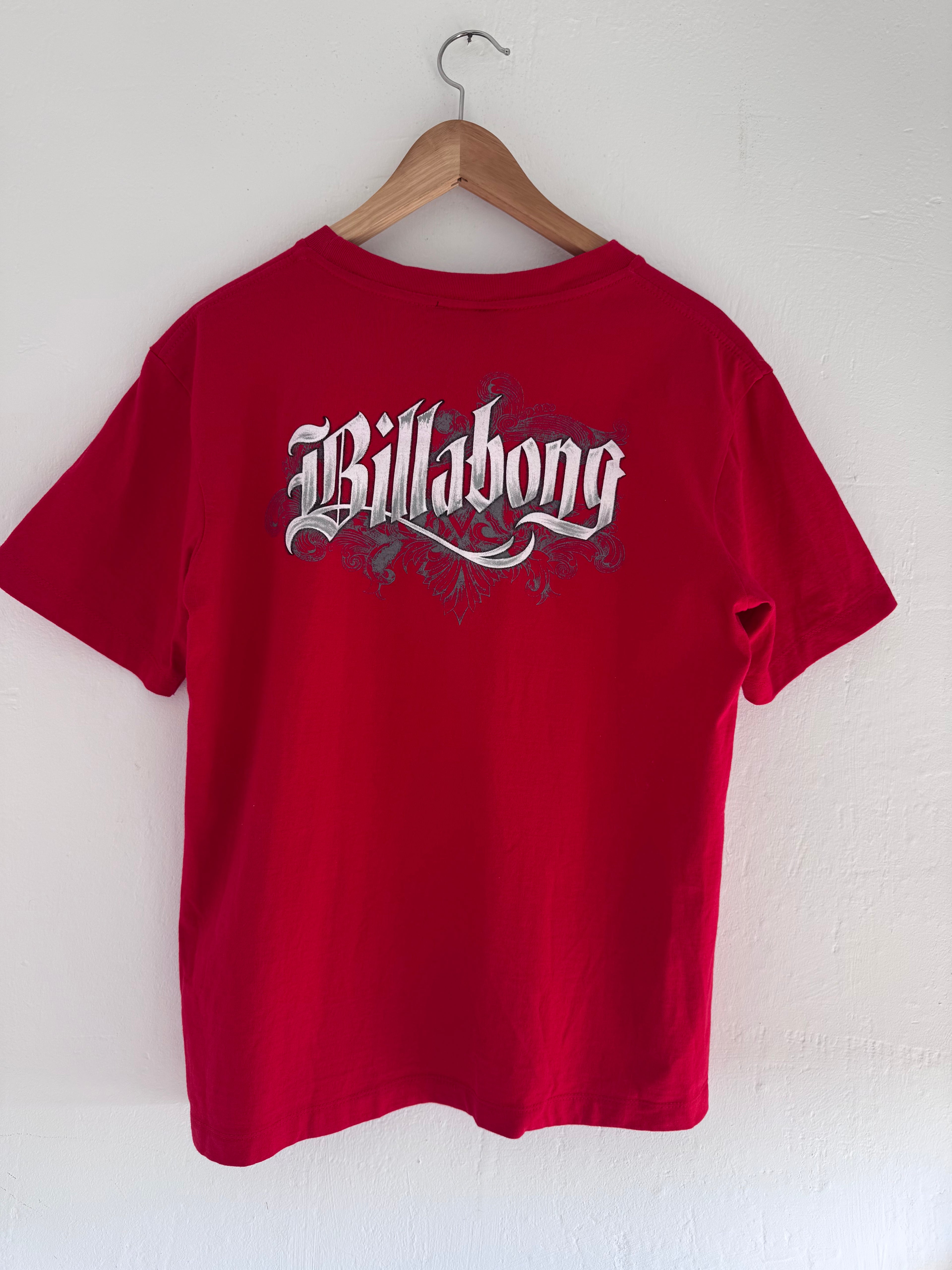 Y2K Billabong t-shirt red size L – back view