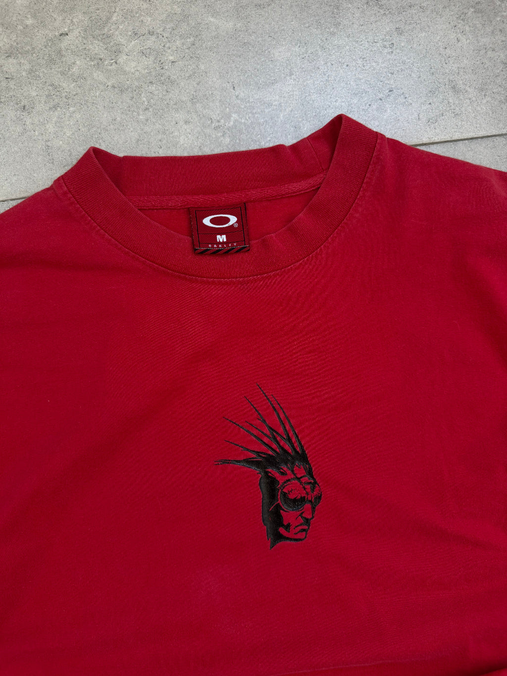 Vintage Y2K Oakley Factory Pilot t-shirt, red, size M - back