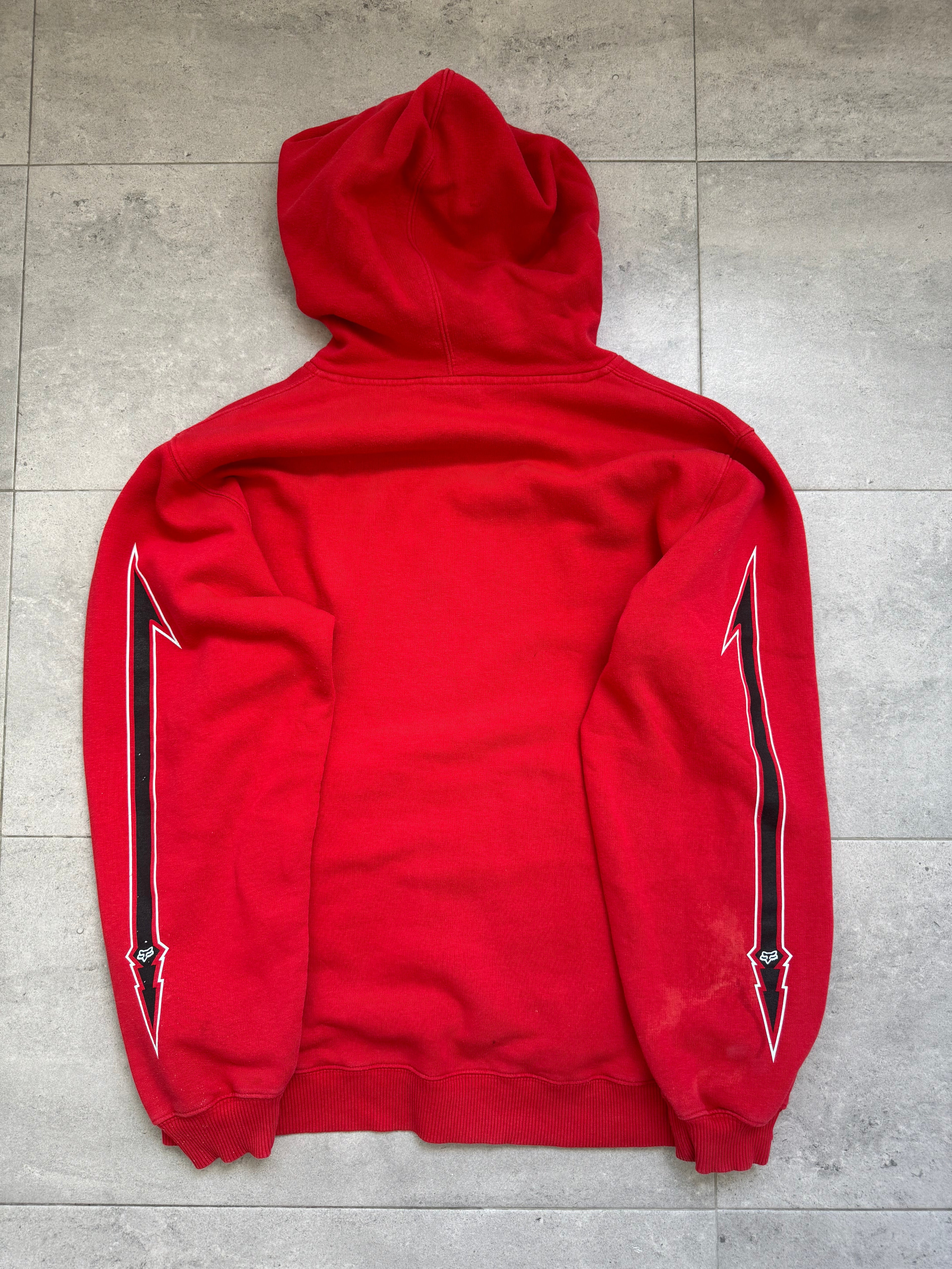 Y2K Fox Racing sweatshirt in red, size M, vintage streetwear - condition detail