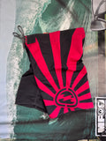 Y2K Billabong Andy Irons boardshorts black/red size 33 – front view