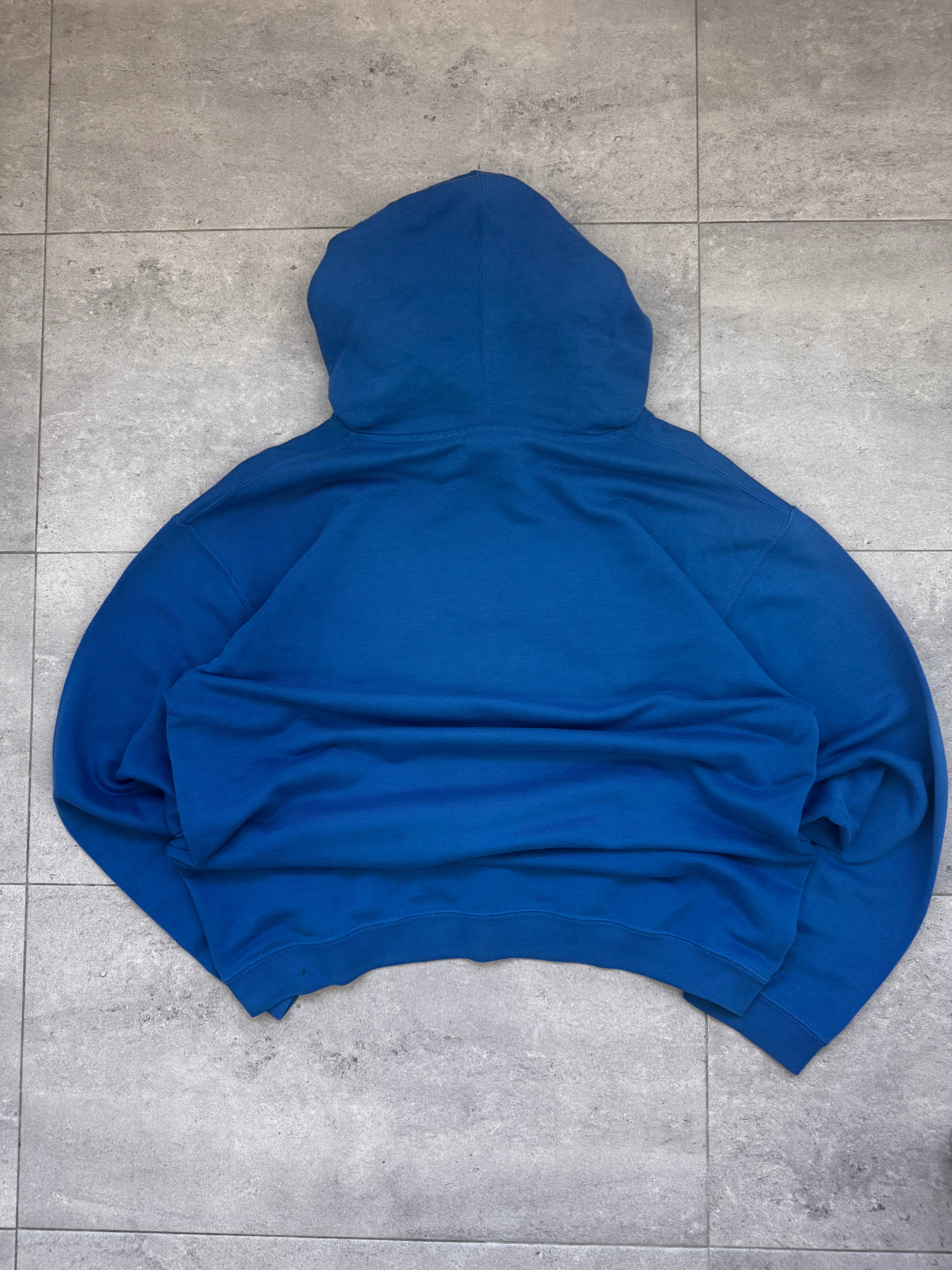 Y2K Billabong graphic sweatshirt tag detail — genuine vintage surfwear