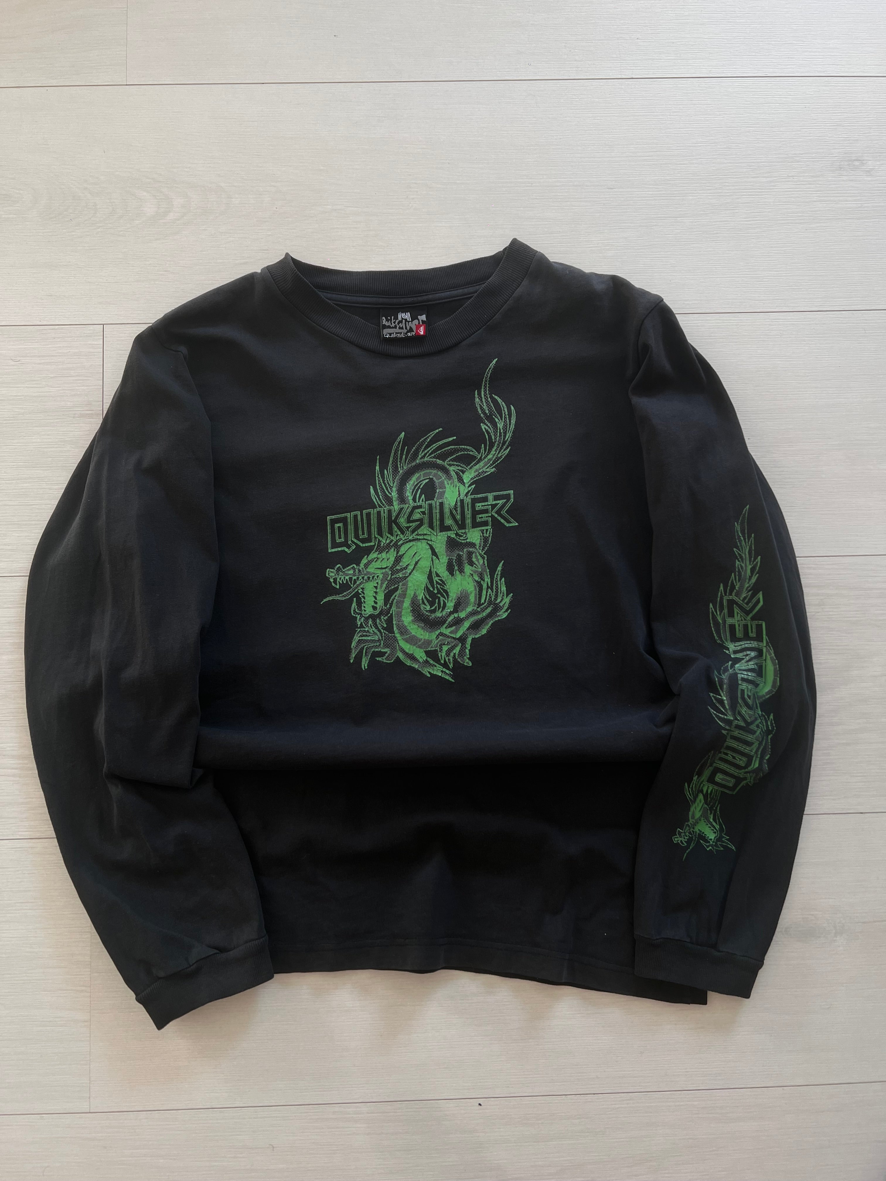 2000s Quiksilver Dragon long sleeve age 14 — rare vintage surf brand — Backwash VTG