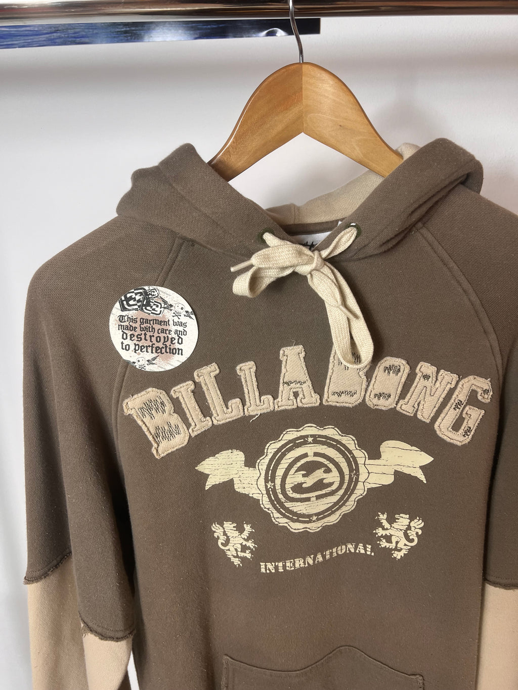 Billabong Hoodie Brown/Cream Y2K (S)  *DEADSTOCK