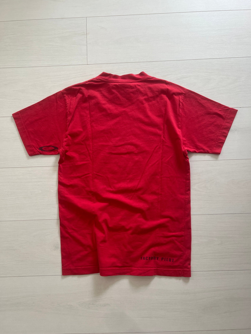 2000’s Oakley Shirt (M)