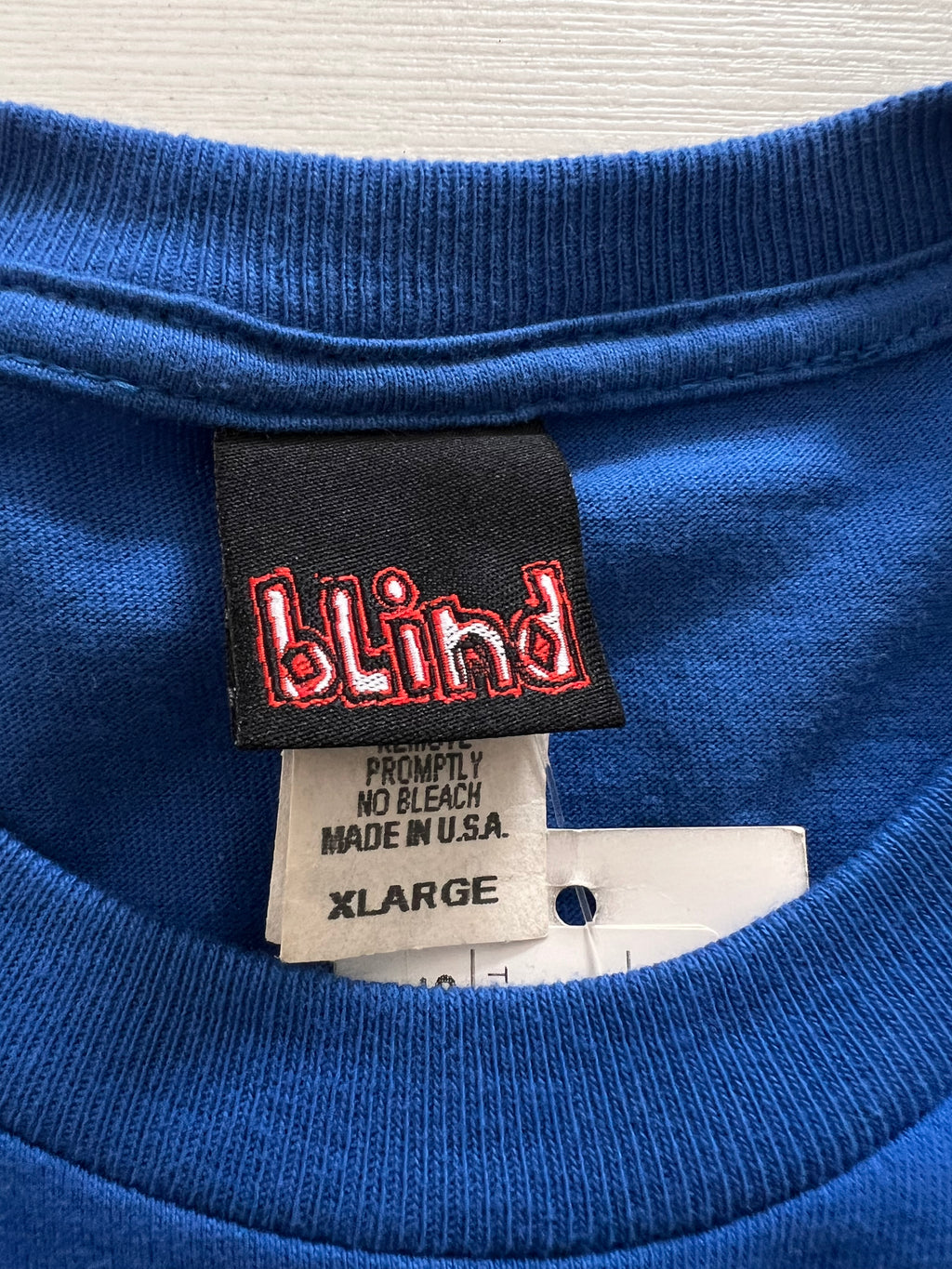 2000’s Blind T-shirt ( XL Youth - Fit S/M)