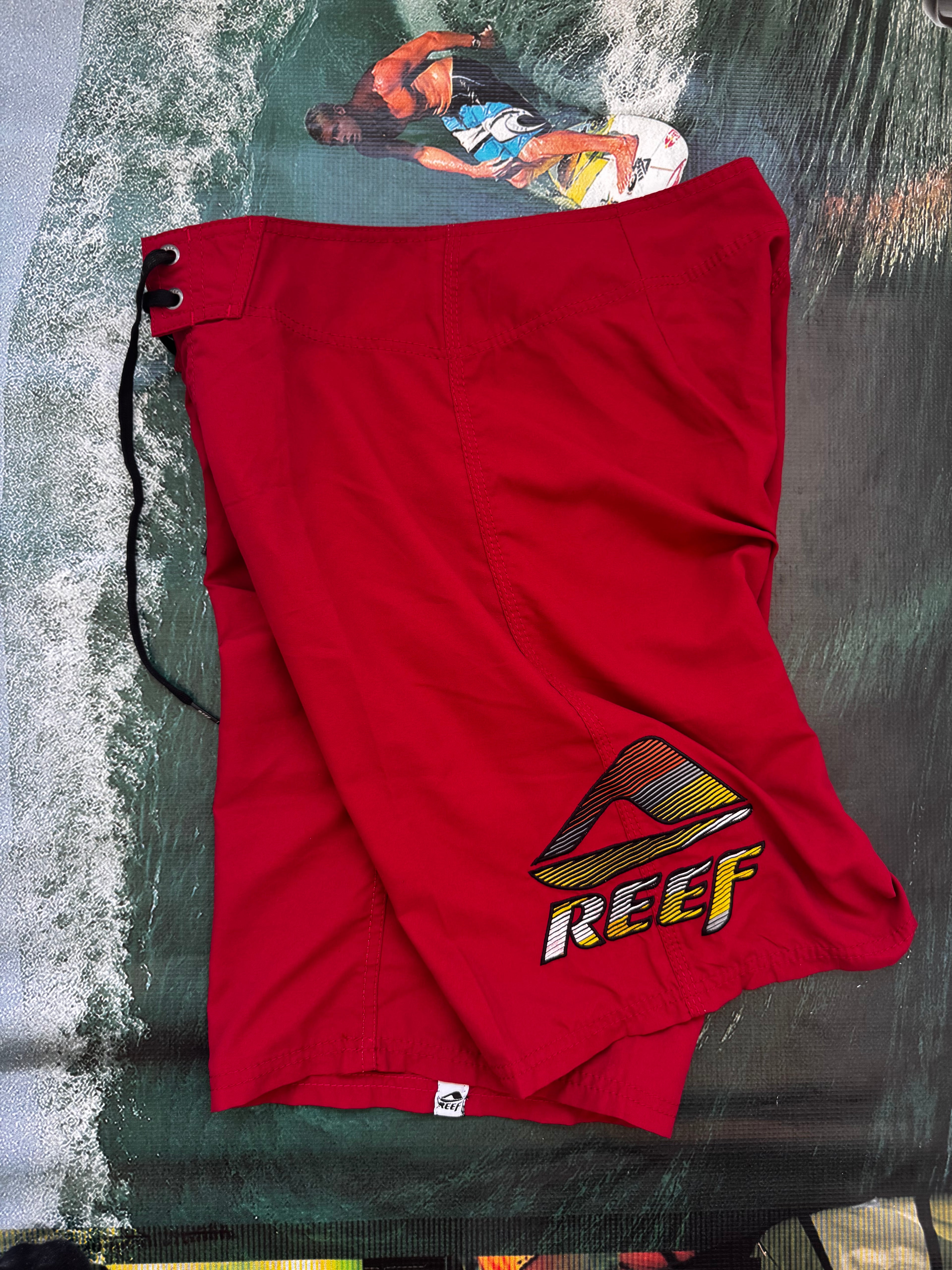 Y2K Reef deadstock boardshorts waist 30 — brand new with tags — Backwash VTG