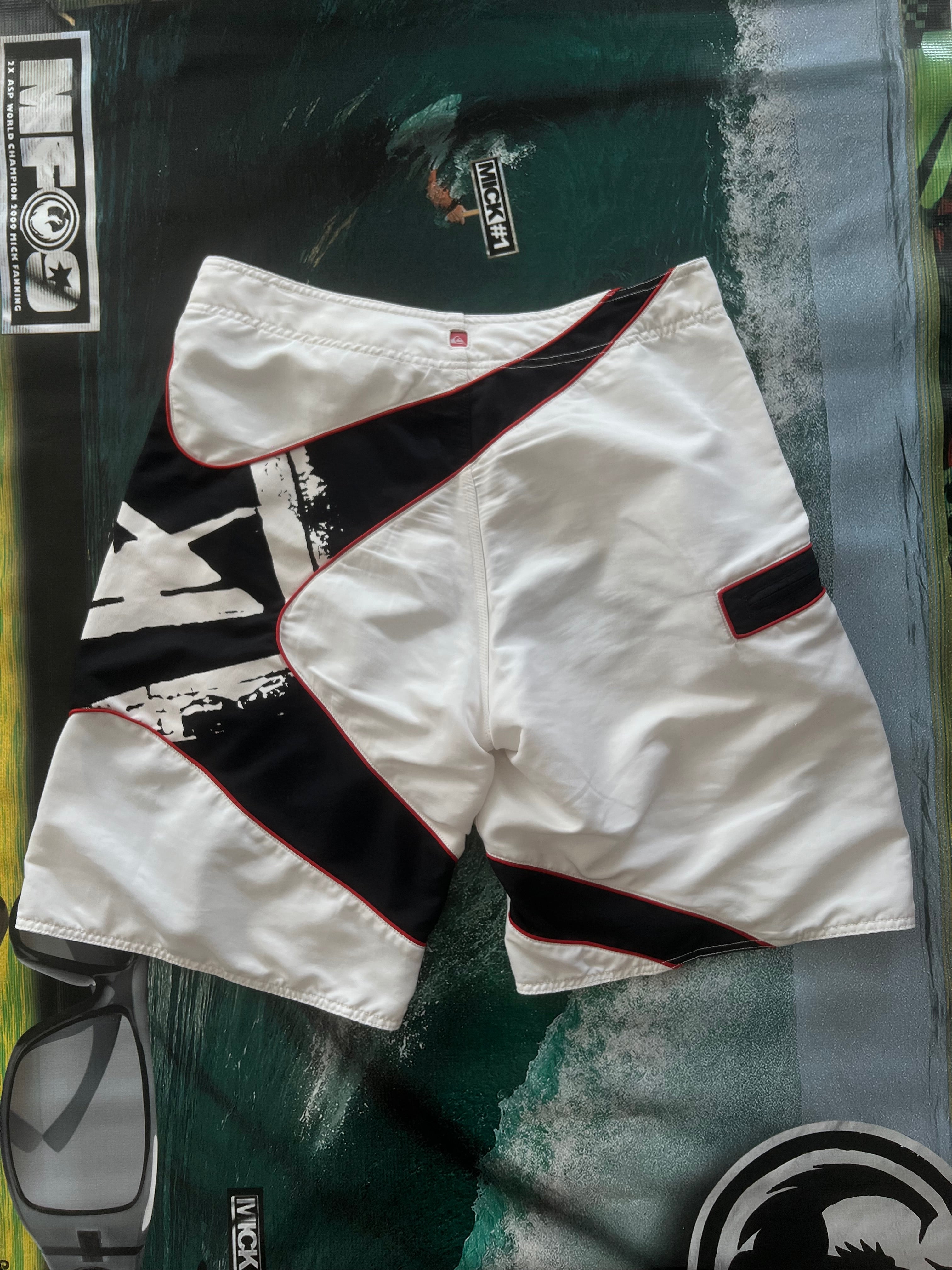 2000´s Quiksilver Boardshorts (34)