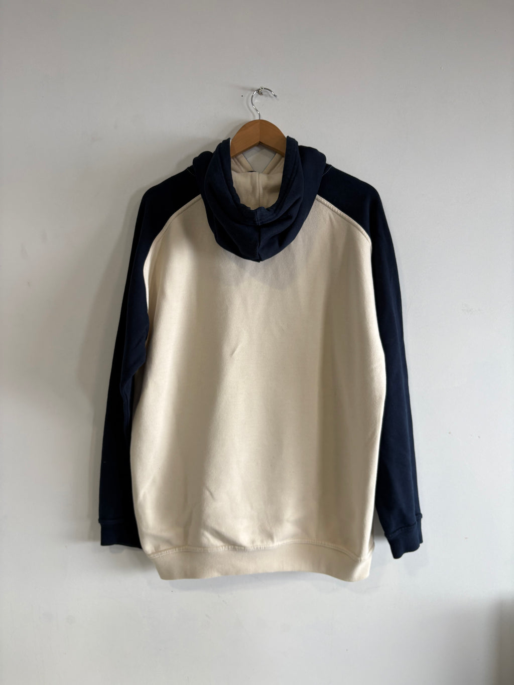 Y2K Quiksilver Hoodie Cream/Navy Embroidered Logo (M)